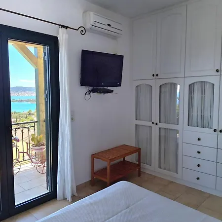 Anna- A Slice Of Heaven.