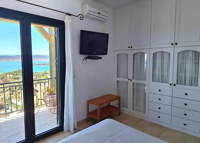 Anna- A Slice Of Heaven.